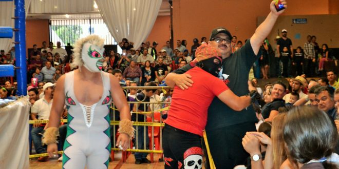 Foto: Lucha libre en Tepatitlán | Kiosco Informativo