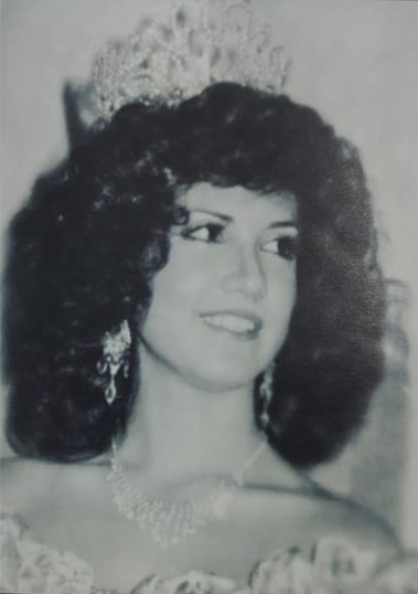 Ana Bertha Padilla Gómez 1983 y Srita Región de los Altos. Foto: Especial